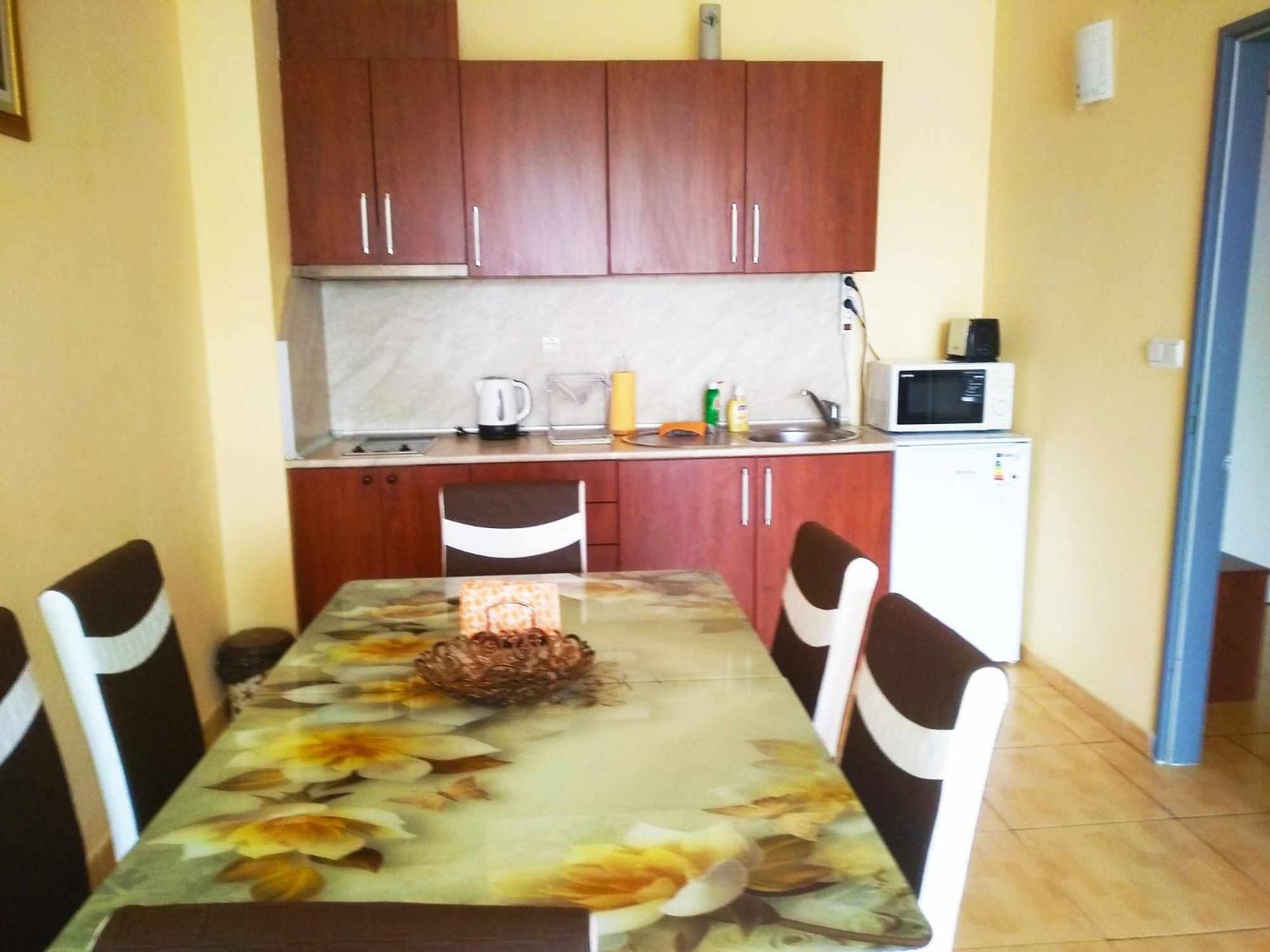 Apartment In Central Plaza Pantai Sunny Bagian luar foto