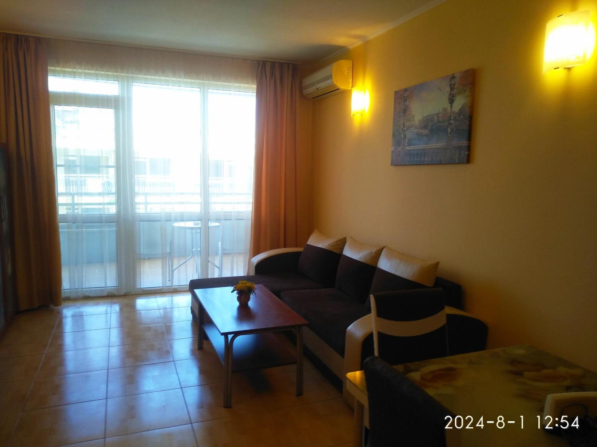 Apartment In Central Plaza Pantai Sunny Bagian luar foto